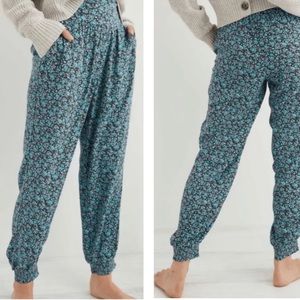 Aerie High Rise Floral Jogger Pants